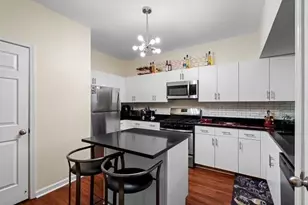 220 Renaissance Parkway NE, Atlanta, GA 30308 - Photo 6