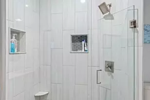 220 Renaissance Parkway NE, Atlanta, GA 30308 - Photo 18