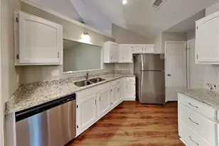 3828 Windmill Cir, Rex, GA 30273 - Photo 4