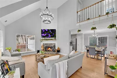 333 Oxford Way, Winder, GA 30680 - Photo 8