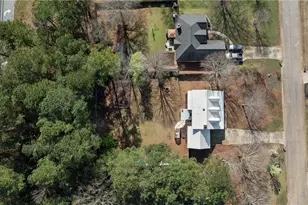 333 Oxford Way, Winder, GA 30680 - Photo 40