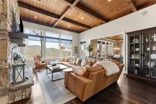 371 Orchard Hills Dr, Clarkesville, GA 30523 - Photo 6