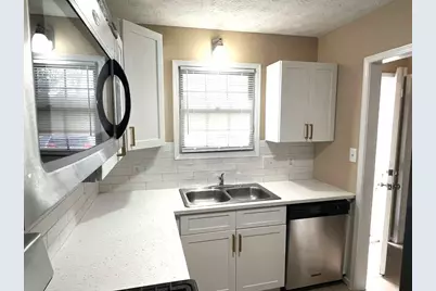 2378 Cove Road, Lithonia, GA 30058 - Photo 8