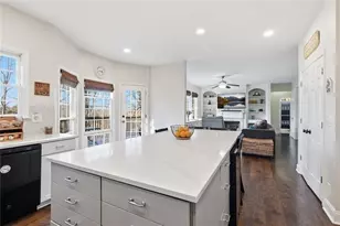 2332 St Kennedy Ln, Buford, GA 30518 - Photo 10