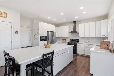 2332 Saint Kennedy Lane, Buford, GA 30518 - Photo 8