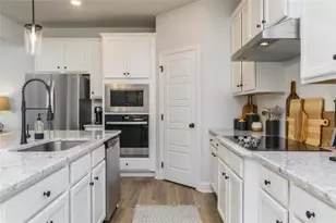 5351 Fox Den Rd, Oakwood, GA 30566 - Photo 10