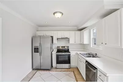 9445 Sleepy Hollow Lane, Jonesboro, GA 30238 - Photo 2