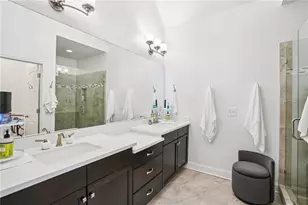 124 Laurel Crst Aly, Johns Creek, GA 30024 - Photo 14