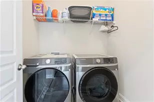 1970 Devonwood Dr, Atlanta, GA 30329 - Photo 24