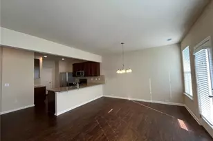 367 Highland Pointe Cir E, Dawsonville, GA 30534 - Photo 4