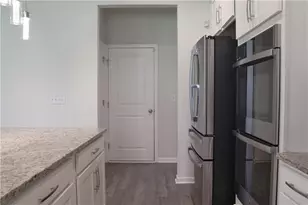 3227 Hidden Valley Cir, Lawrenceville, GA 30044 - Photo 12