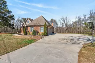 436 Thunder Rd, Buford, GA 30518 - Photo 54