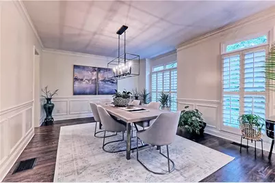 5569 Julian Place, Atlanta, GA 30342 - Photo 4