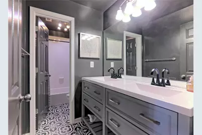 5569 Julian Place, Atlanta, GA 30342 - Photo 24