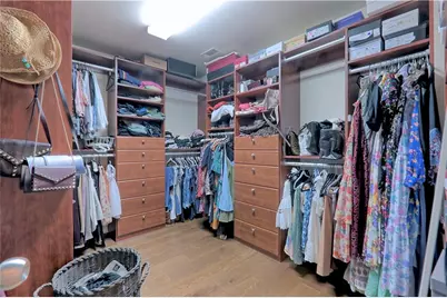 5569 Julian Place, Atlanta, GA 30342 - Photo 18