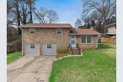 2542 Burton Circle, Morrow, GA 30260 - Photo 1