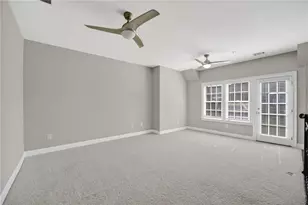 6584 Aria Village Dr, Atlanta, GA 30328 - Photo 30