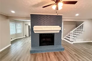 2861 Spring Ridge Cir, Snellville, GA 30039 - Photo 10