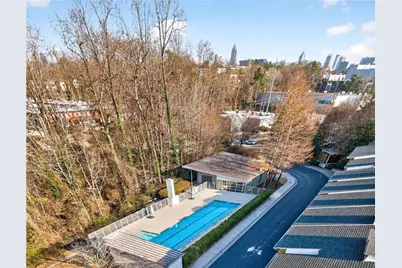 1376 Stirling Circle NW, Atlanta, GA 30318 - Photo 52