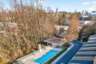 1376 Stirling Cir NW, Atlanta, GA 30318 - Photo 52