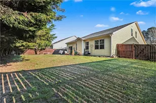 823 Cotton Creek Dr, Canton, GA 30115 - Photo 26