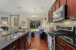 823 Cotton Creek Dr, Canton, GA 30115 - Photo 8