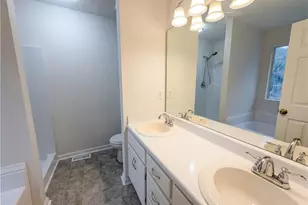 541 Harris Dr, Bethlehem, GA 30620 - Photo 6