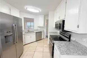 541 Harris Dr, Bethlehem, GA 30620 - Photo 2