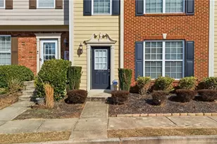 2992 Deerborne Ct SW, Atlanta, GA 30331 - Photo 2