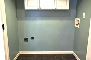 2633 Mural Dr, Chamblee, GA 30341 - Photo 10