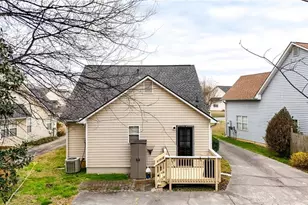 90 Pointe N Dr, Cartersville, GA 30120 - Photo 26