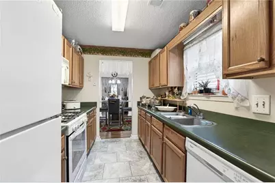 90 Pointe North Drive, Cartersville, GA 30120 - Photo 12