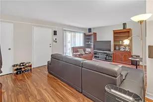 276 Lakemoore Dr NE, Atlanta, GA 30342 - Photo 6