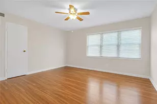 276 Lakemoore Dr NE, Atlanta, GA 30342 - Photo 16