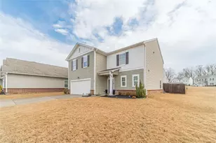 222 Knightsbridge Ln, Winder, GA 30680 - Photo 4