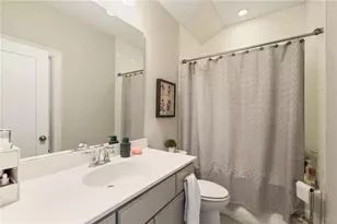 555 Verismo Wy, Alpharetta, GA 30009 - Photo 36