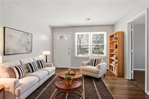 829 Bonneville Terrace NW, Atlanta, GA 30331 - Photo 4