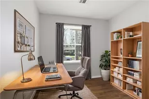 829 Bonneville Terrace NW, Atlanta, GA 30331 - Photo 6