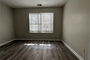 13202 Fairington Ridge Cir, Lithonia, GA 30038 - Photo 10