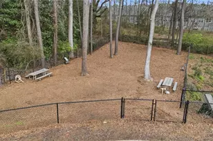 1006 Vinings Forest Ln SE, Smyrna, GA 30080 - Photo 8