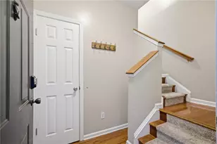 1006 Vinings Forest Ln SE, Smyrna, GA 30080 - Photo 2
