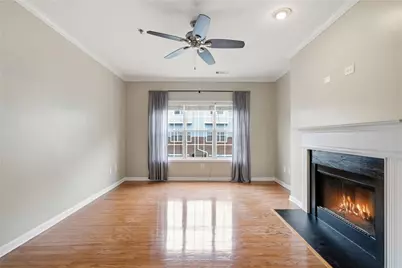 1006 Vinings Forest Lane SE BLDG #10, Smyrna, GA 30080 - Photo 4