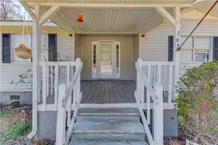 362 Dixie Red Ave, Jefferson, GA 30549 - Photo 4