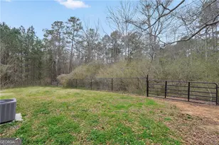 926 Silver Dollar Rd, Milner, GA 30257 - Photo 6