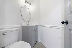 9785 La View Cir, Roswell, GA 30075 - Photo 16