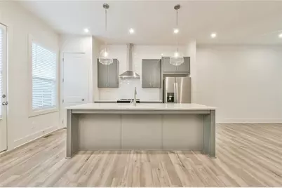 262 Dilbeck Circle NE, Atlanta, GA 30342 - Photo 8