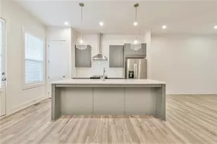 262 Dilbeck Circle NE, Atlanta, GA 30342 - Photo 8