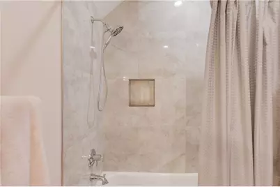 5392 Retreat Drive, Flowery Branch, GA 30542 - Photo 44