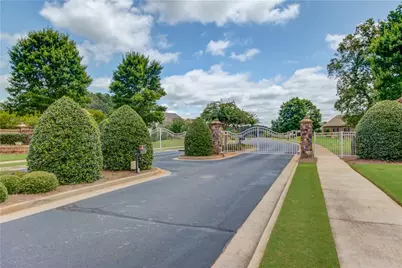 5392 Retreat Drive, Flowery Branch, GA 30542 - Photo 80