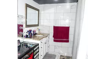 3939 Laurens Ln, Snellville, GA 30039 - Photo 22